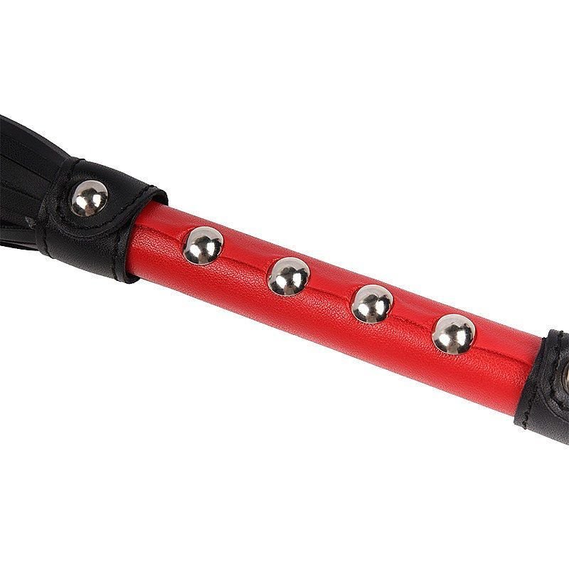 Chicote com Detalhe em Vermelho 8047